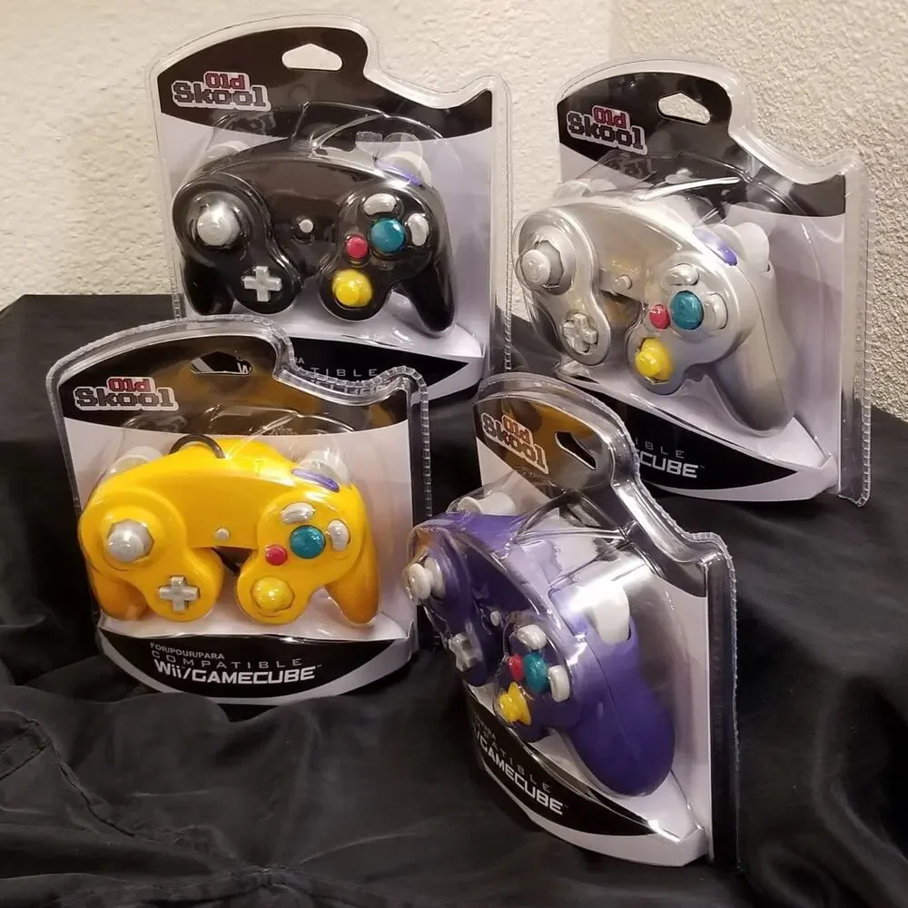 4 Gamecube Controllers - 4 Colors Bundle (NEW) - Orange Purple Black Silver